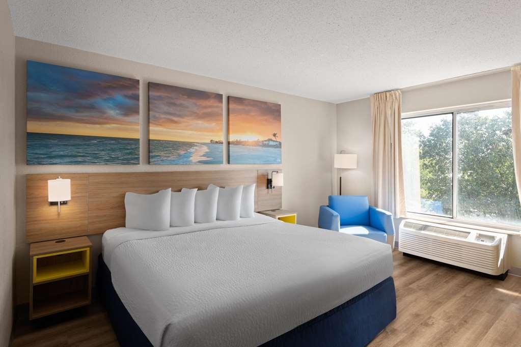 Days Inn By Wyndham Florence Near Civic Center Rom bilde